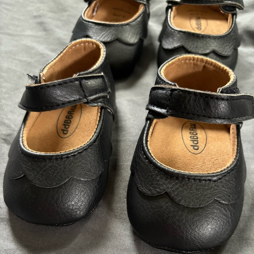 Black Mary Jane Shoes for 0-6 months, bundle of two pairs